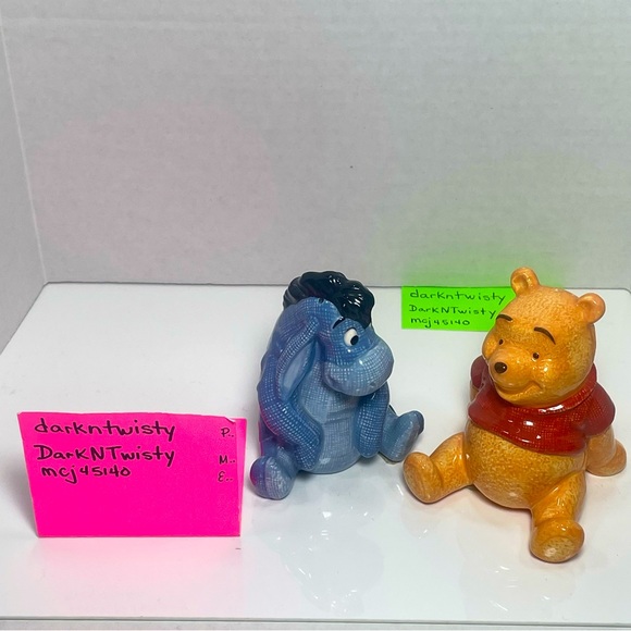 BNIB VINTAGE SIMPLY POOH EEYORE AND WINNIE THE POOH SALT AND PEPPER SHAKER SET - Picture 2 of 16